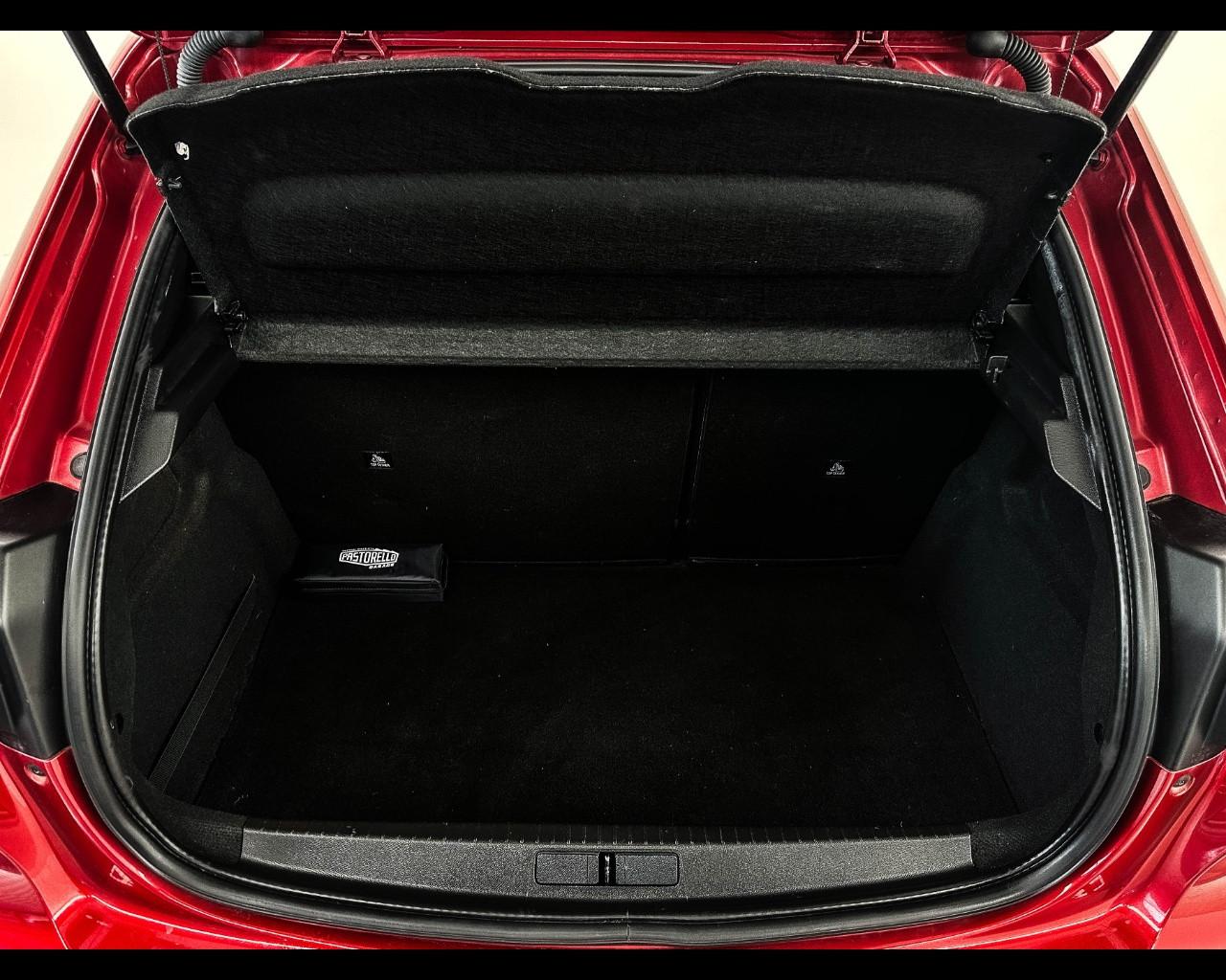 PEUGEOT 208 2ª serie - 208 PureTech 75 Stop&Start 5 porte Active