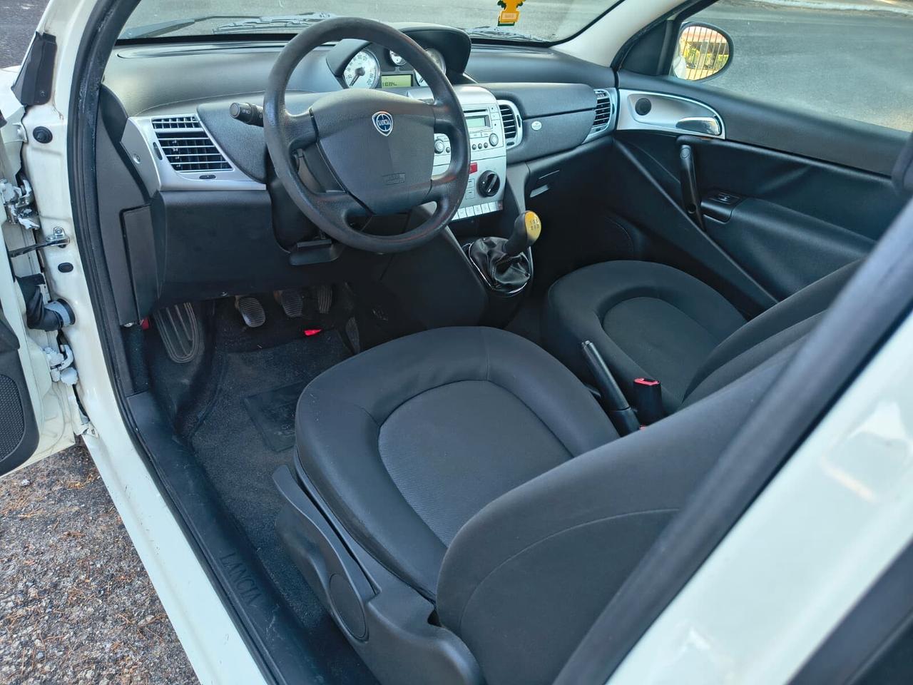 Lancia Ypsilon 1.3 MJT EURO5 110.000KM