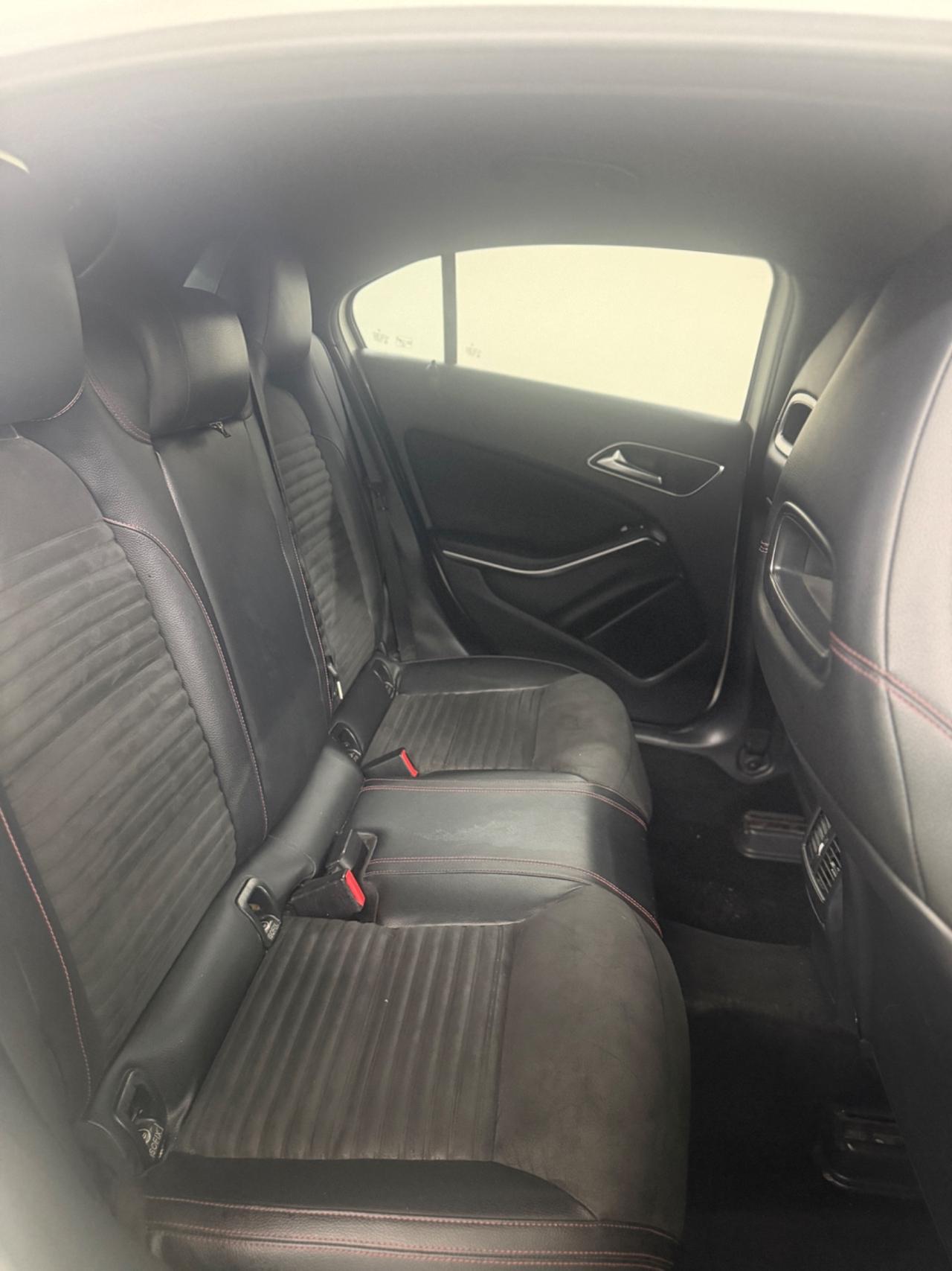 MERCEDES CLASSE A (anno 2013)