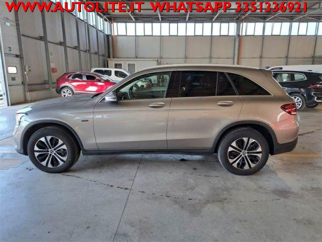 MERCEDES-BENZ GLC 300 e 4Matic EQ-Power Business Extra