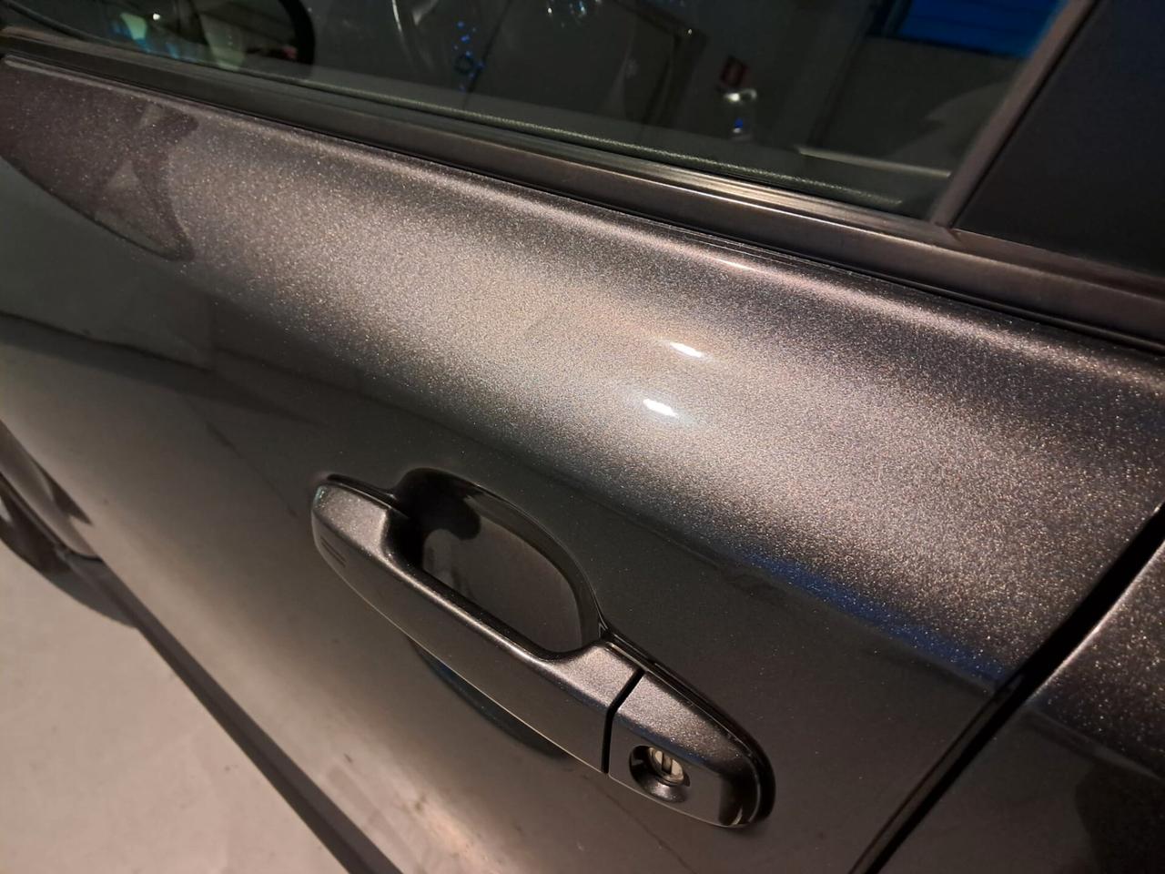 Toyota C-HR 1.8 Hybrid E-CVT Business