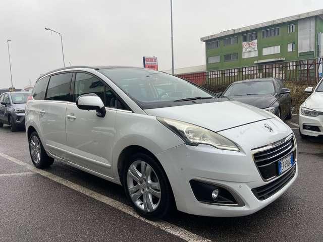 Peugeot 5008 5008 1.6 e-hdi 8v Allure s