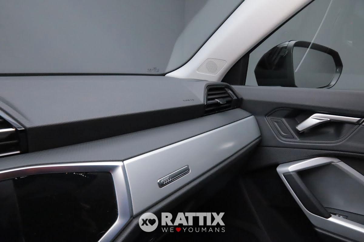 Audi Q3 45 1.4 tfsi e Business s-tronic