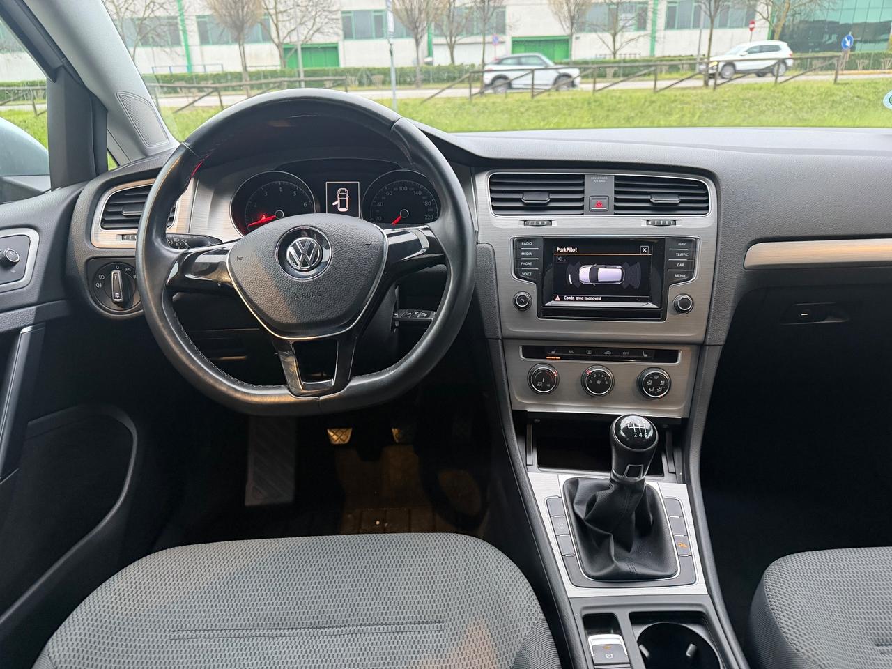 Volkswagen Golf Neopatentati