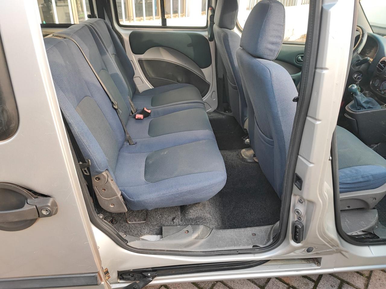 Fiat Doblo 1.9 JTD 5 posti