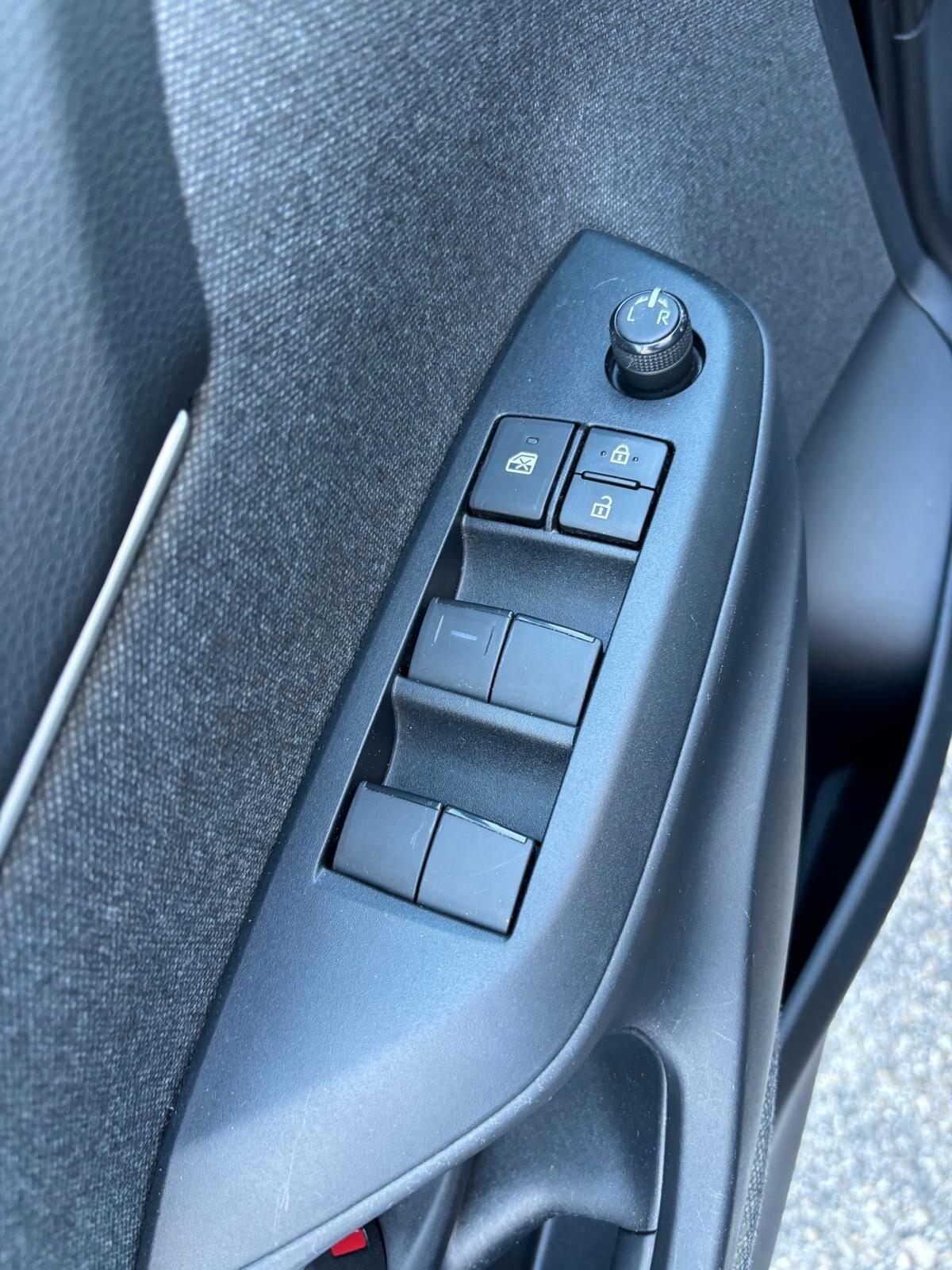 Toyota Yaris Cross 1.5 Hybrid 5p. E-CVT Business