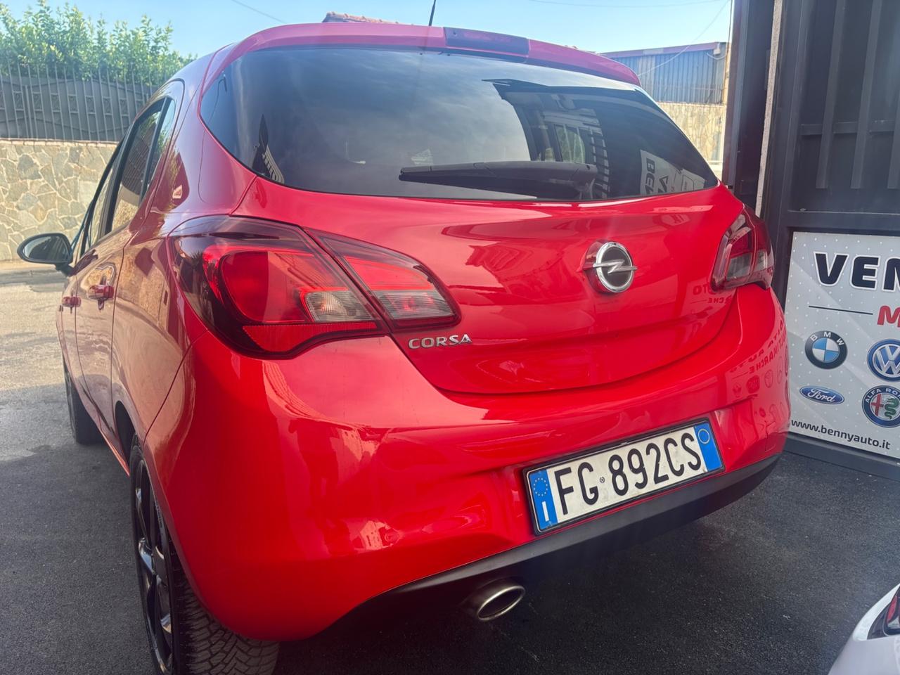 Opel Corsa 1.4 90CV GPL Tech 5 porte b-Color