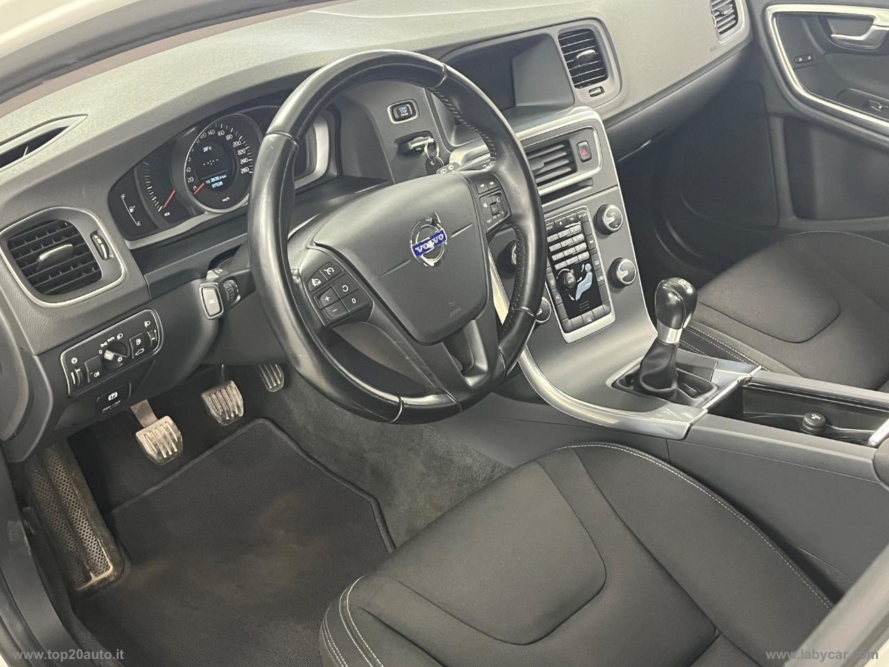 VOLVO V60 D2 1.6 Business|GANCIO TRAINO|97.000 CHILOMETRI CERT.