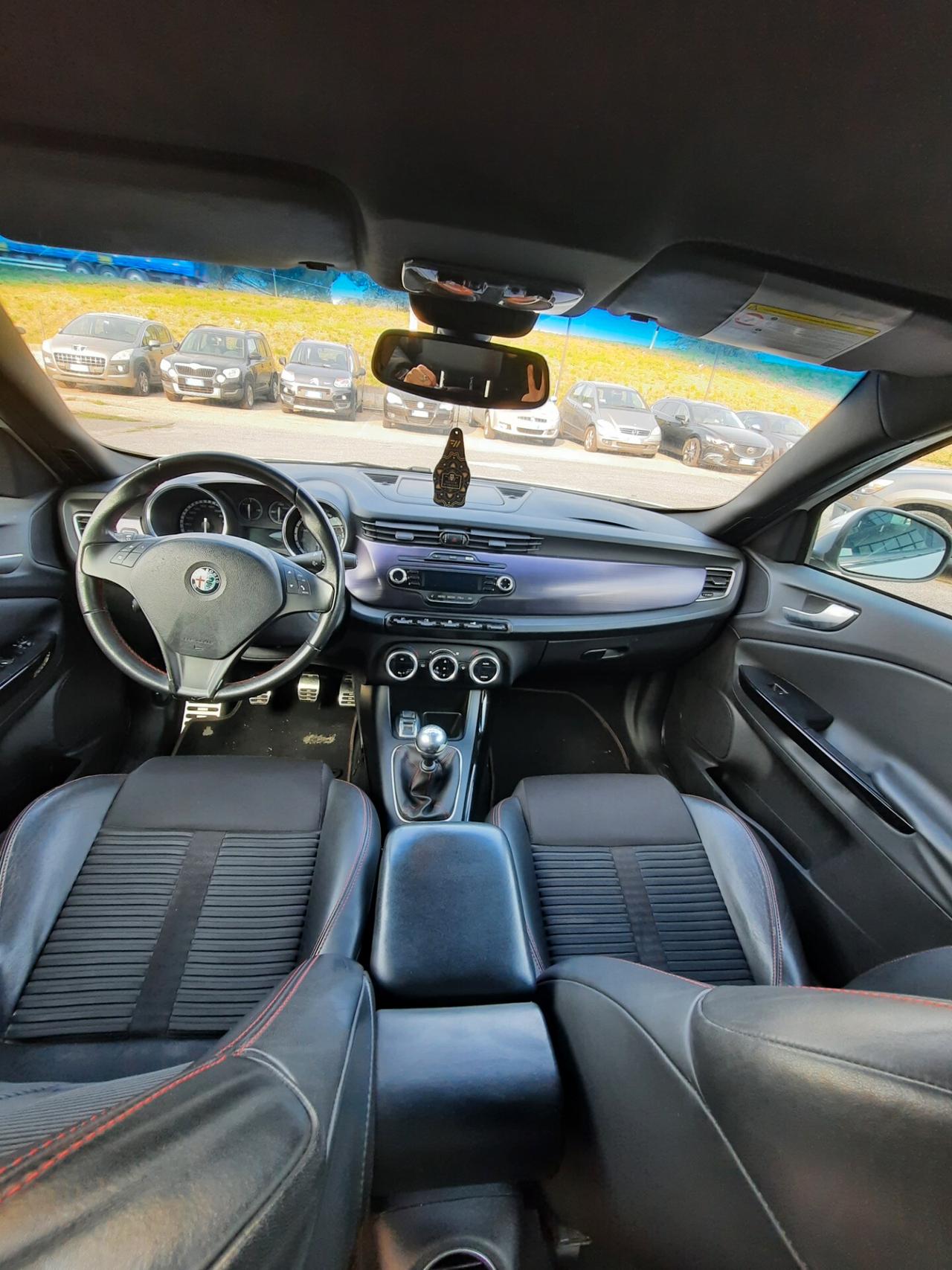 Alfa Romeo Giulietta 1.4 Turbo MultiAir Distinctive