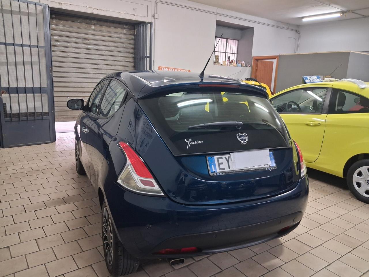 Lancia Ypsilon 1.2 69 CV 5 porte GPL Ecochic 30th