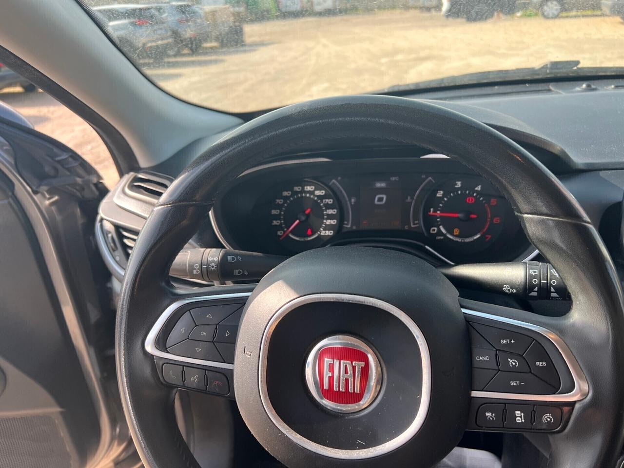 Fiat Tipo 1.6 Mjt S&S DCT SW Lounge