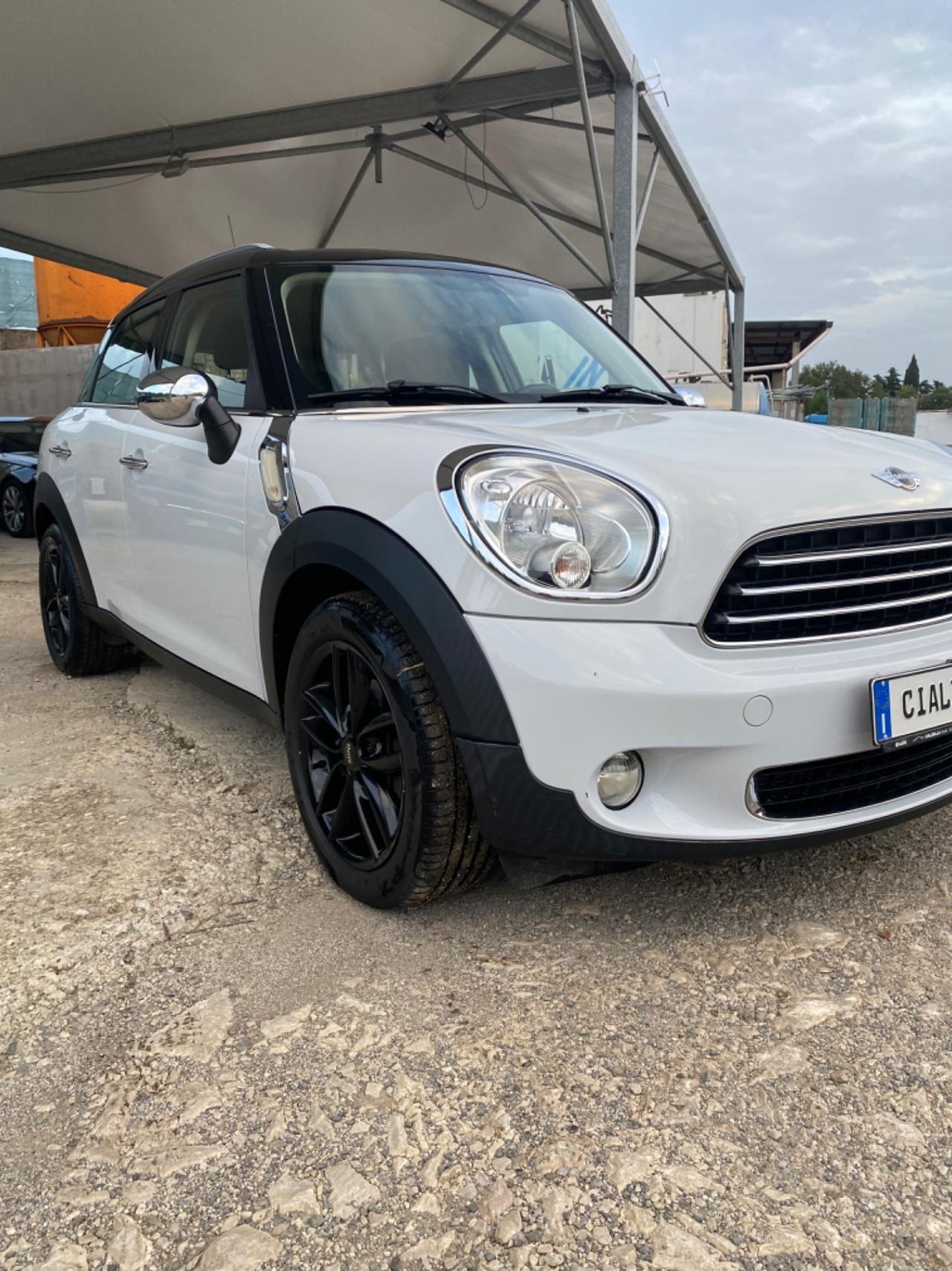 Mini Cooper D Countryman Mini 2.0 Cooper D Countryman Automatica