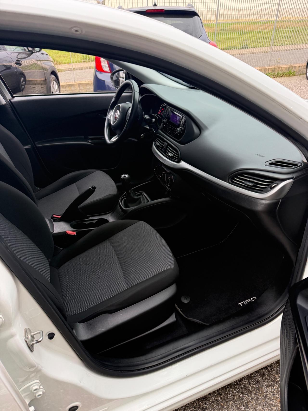 Fiat Tipo 1.3 Mjt Street IVA ESPOSTA my20"