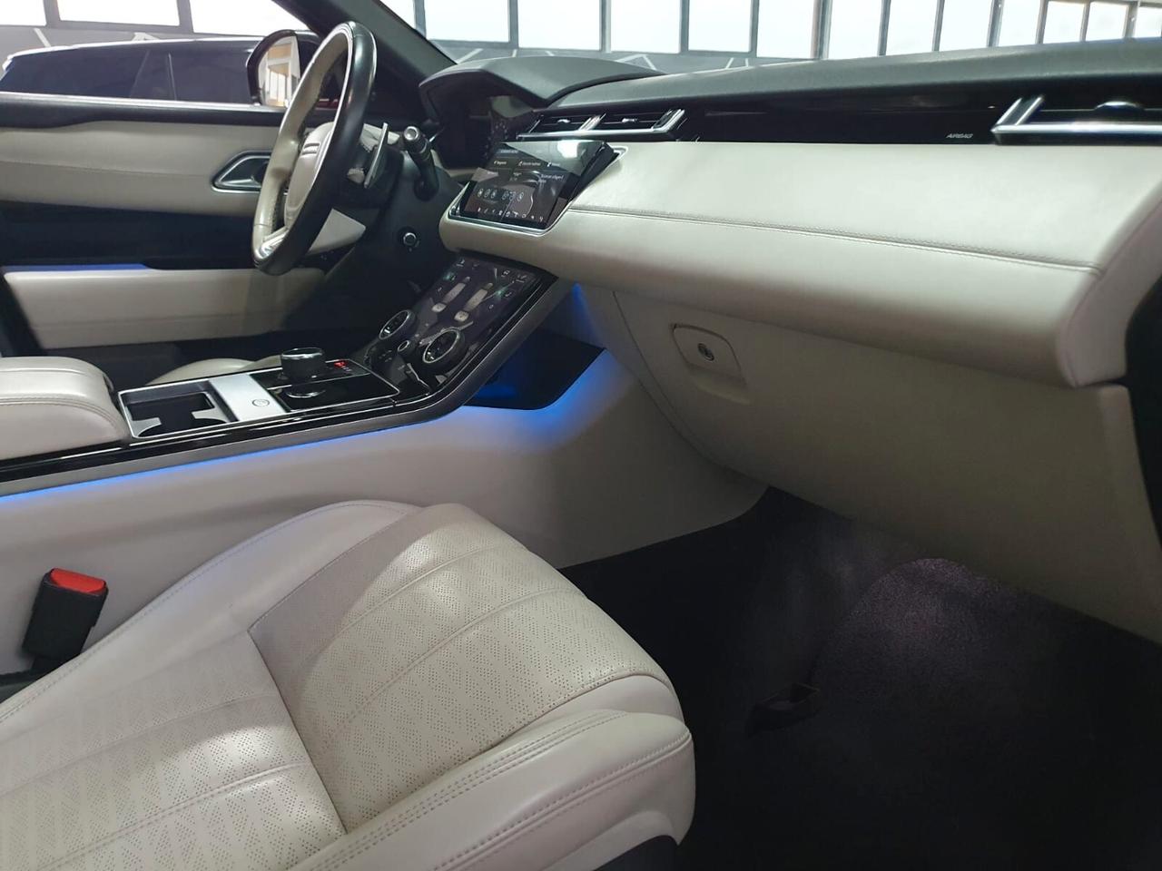 Land Rover Range Velar 2.0D I4 240 CV R-Dynamic HSE