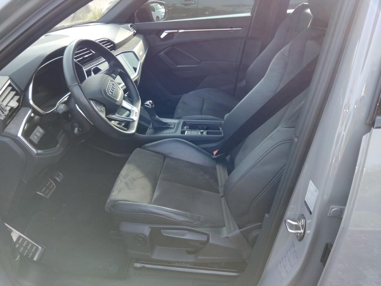 Audi RS Q3 ROADSTER 2.5 TFSI quattro S tronic / '14