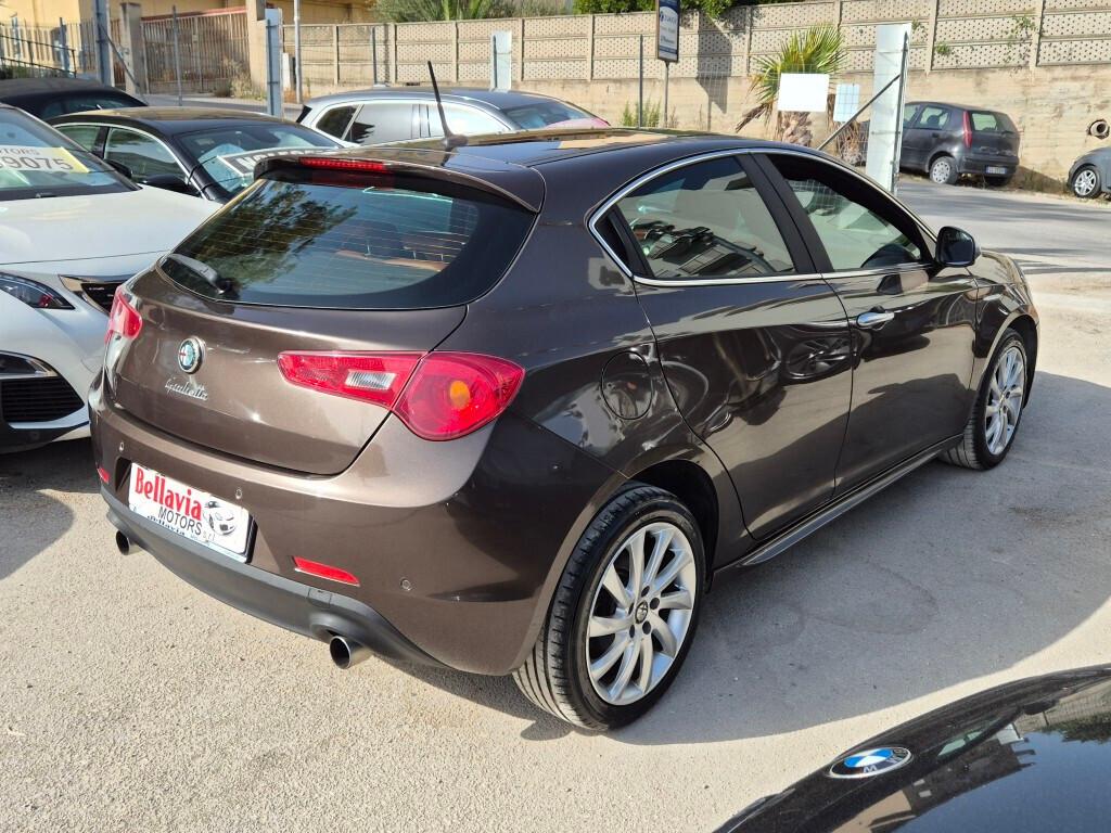 Alfa Giulietta 2.0 JTDM 175CV TCT EXCLUSIVE TETTO