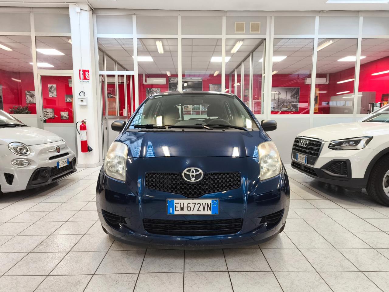 Toyota Yaris 1.0 5 porte