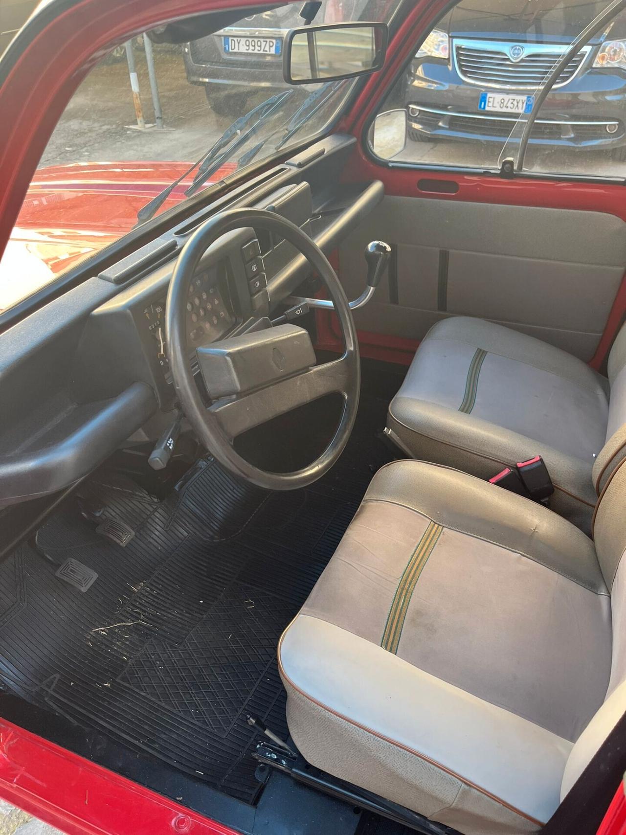 Renault 4 TL (112C00 1) - RESTAURATA IN MANIERA MANIACALE