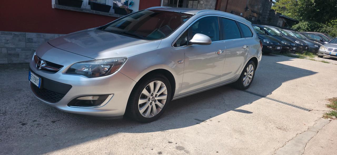 Opel Astra 1.7 CDTI 130CV Sports Tourer Cosmo