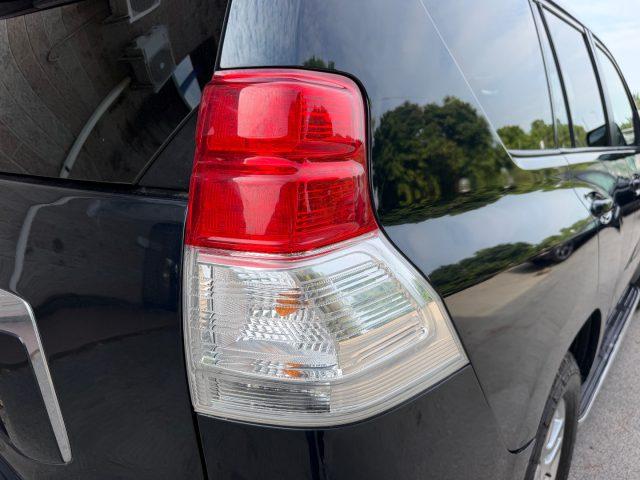 TOYOTA Land Cruiser 50 173CV 3.0 D-4D 7 POSTI INTERNI PELLE AUT.
