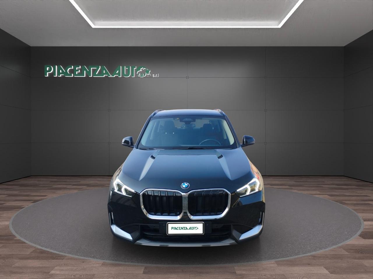 BMW X1 sdrive18d X-Line auto.NAVI.TELECAMERA.LED.SEDILI RISCALDATI