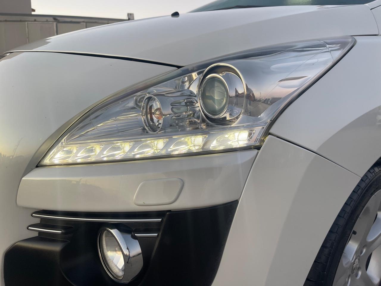 PEUGEOT 3008 HYBRID 4WD 2.0 HDI 163CV FULL TETTO