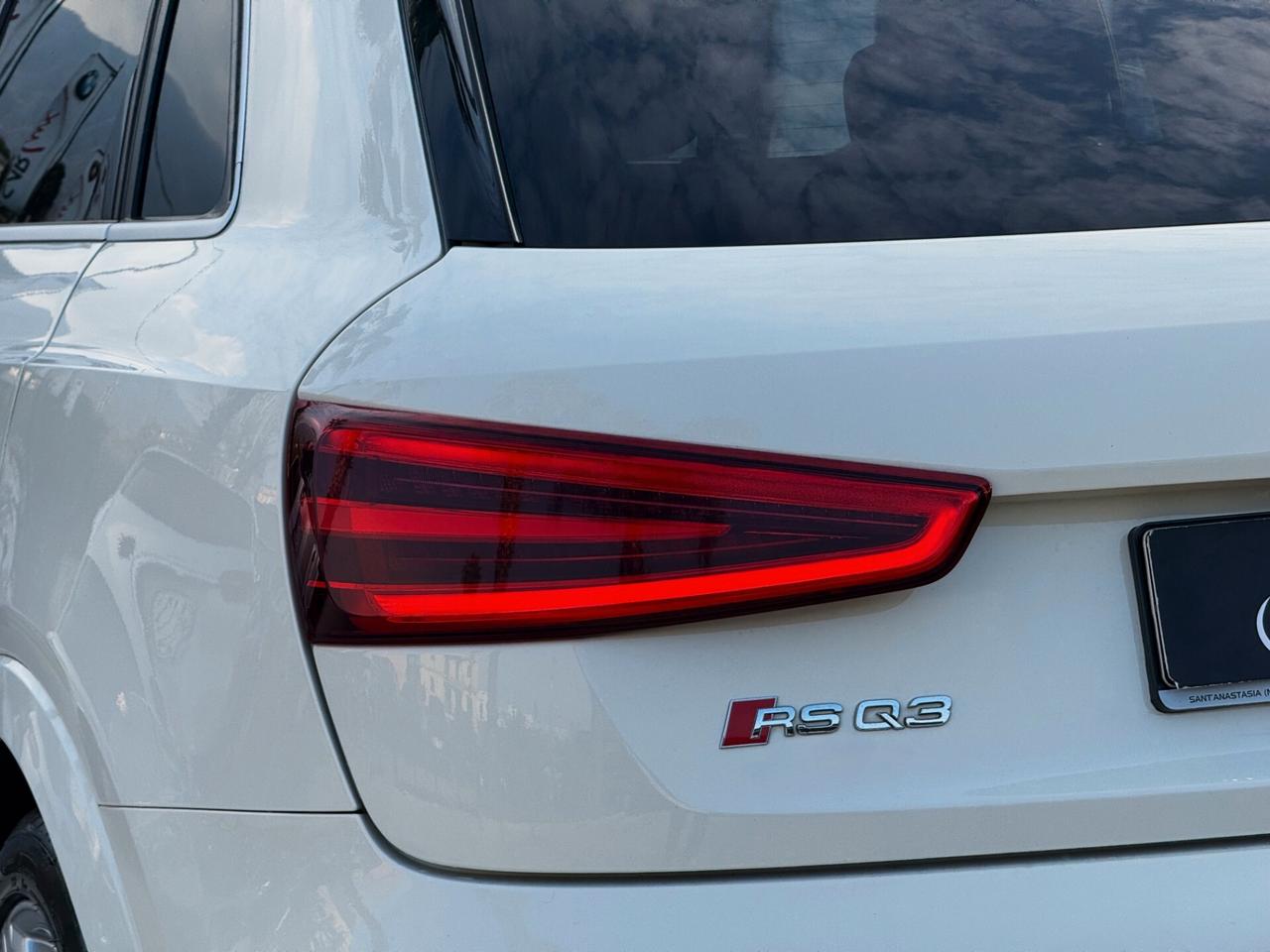 Audi RS Q3 2.5 TFSI Quattro S-tronic 310CV