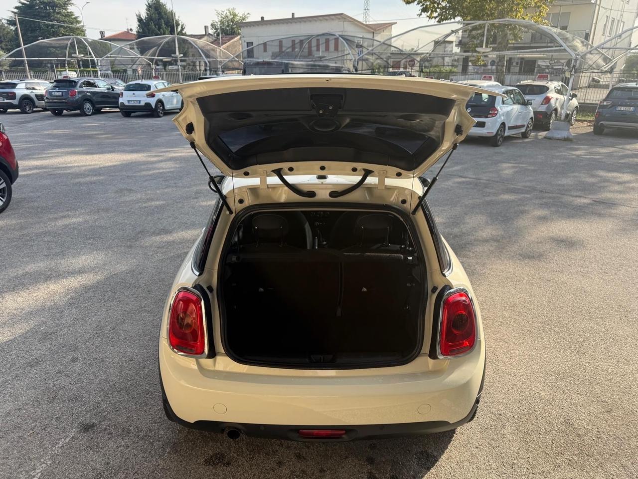 Mini 1.2 One 75 CV