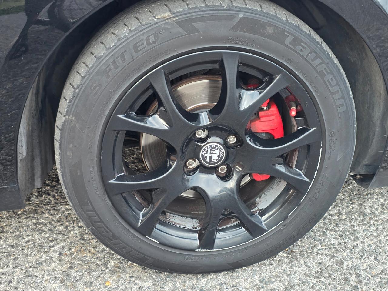 Alfa Romeo MiTo 1.3 JTDm 85 CV S&S Distinctive