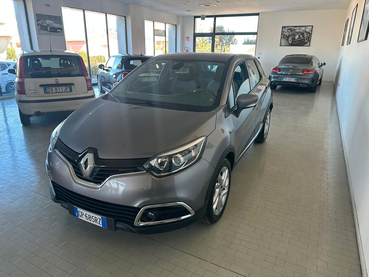 Renault Captur 1.5 dCi 8V 90 CV CAMBIO AUTOMATICO