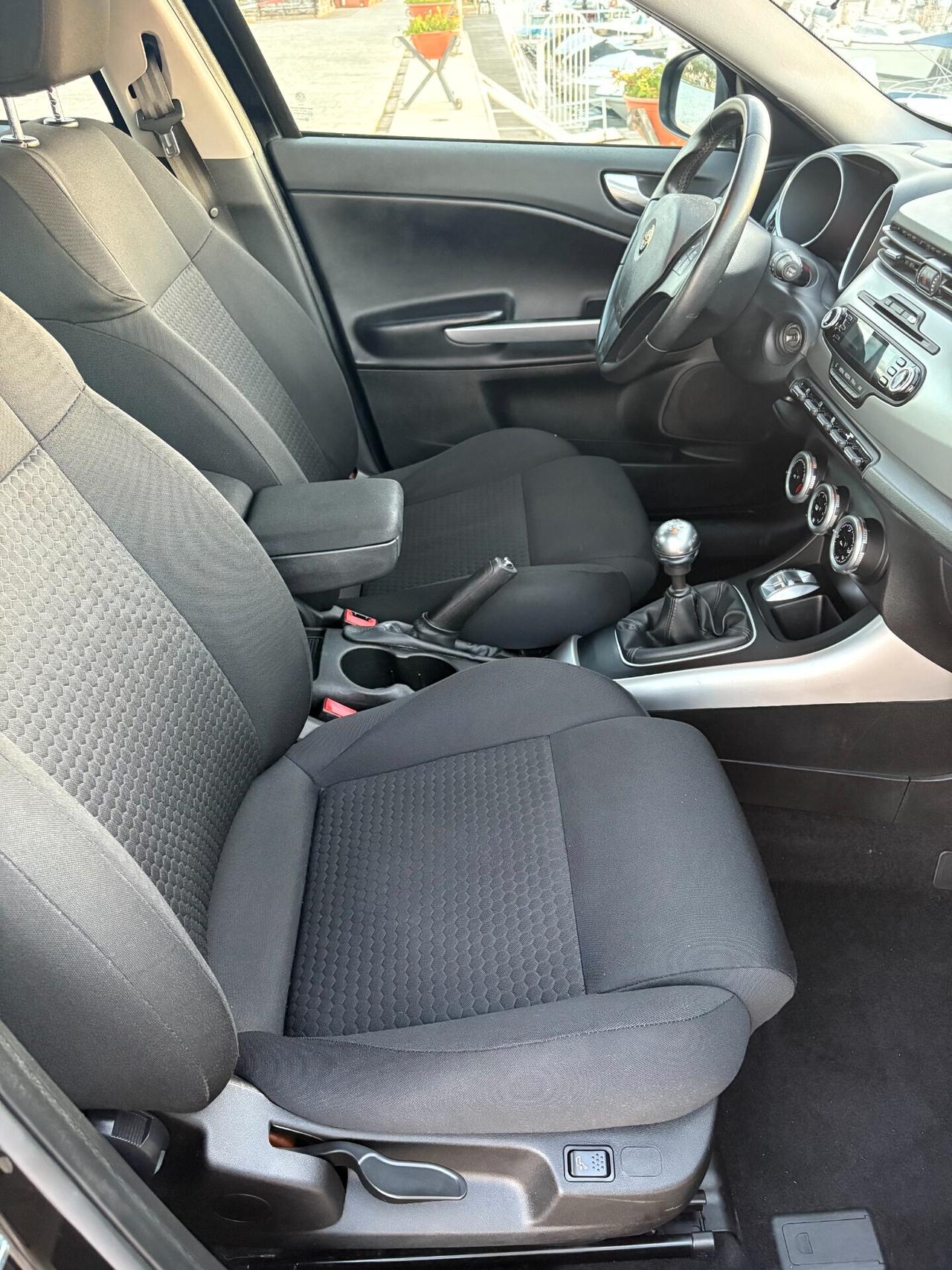 Alfa Romeo Giulietta 1.6 JTDm 105 CV