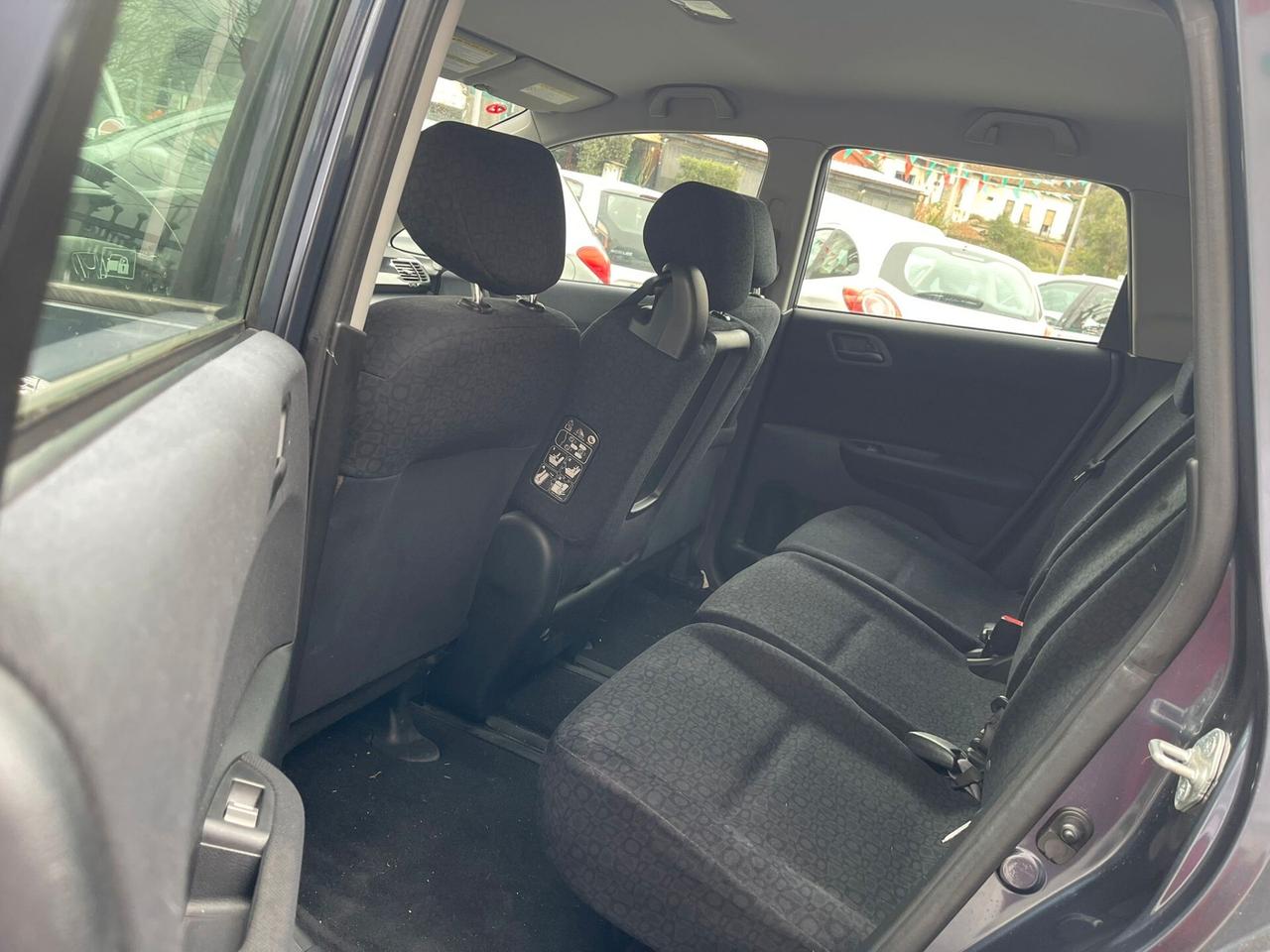 Honda FR-V 1.7 16V VTEC Comfort Plus