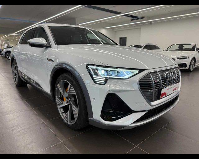 AUDI e-tron 55 quattro Evolution