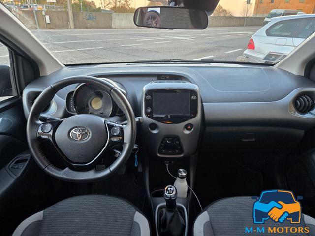 TOYOTA Aygo Connect 1.0 VVT-i 72 CV 5 porte x-fun