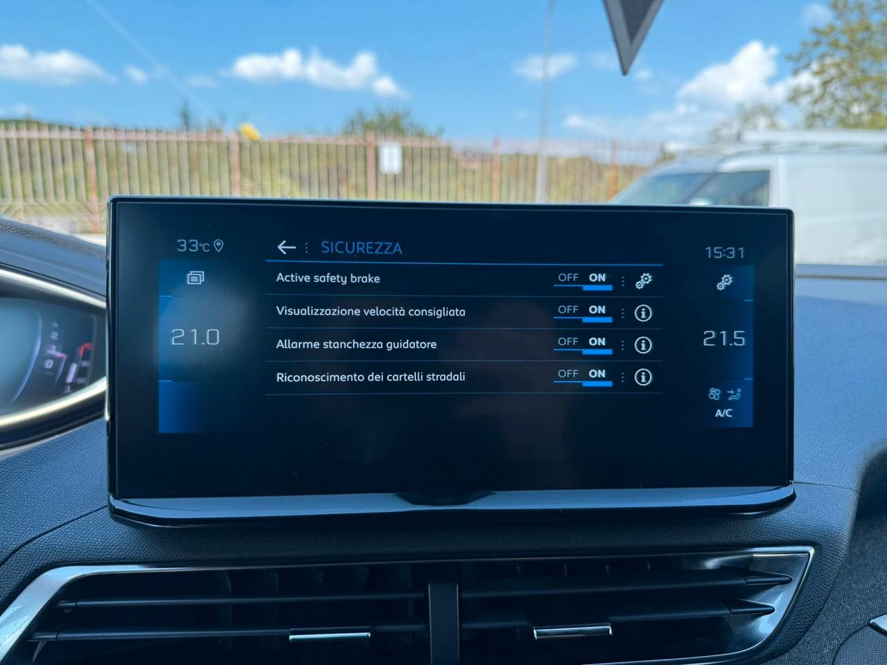 Peugeot 3008 1.5 BLUEHDI 130CV EAT8 ALLURE PACK