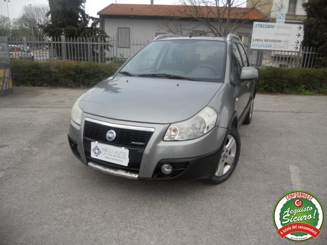 FIAT Sedici 1.9 MJT 4x4 Emotion