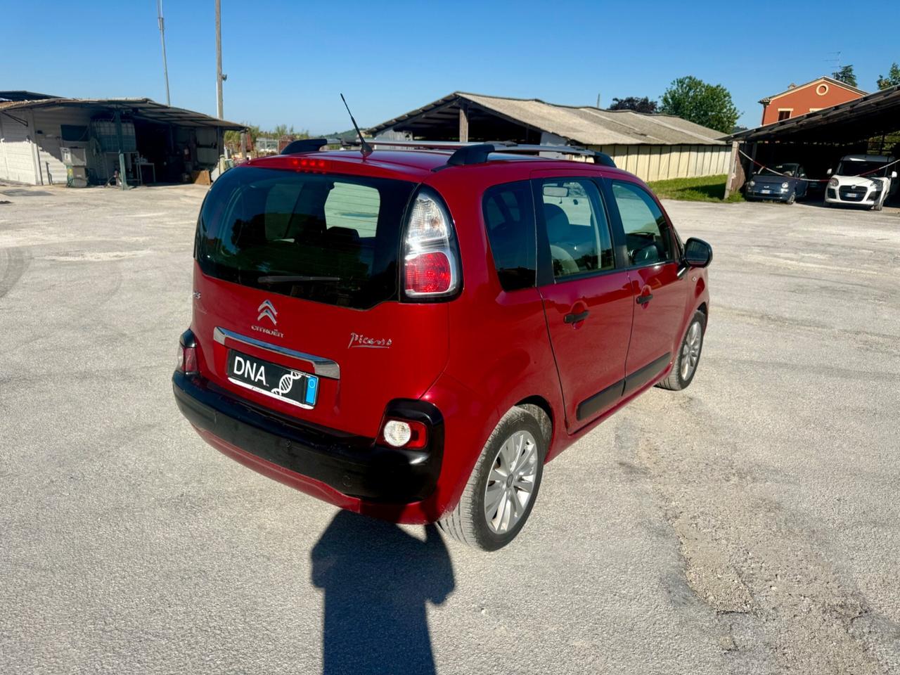 Citroen c3 Picasso 1.4 benzina Metano Neopatentati