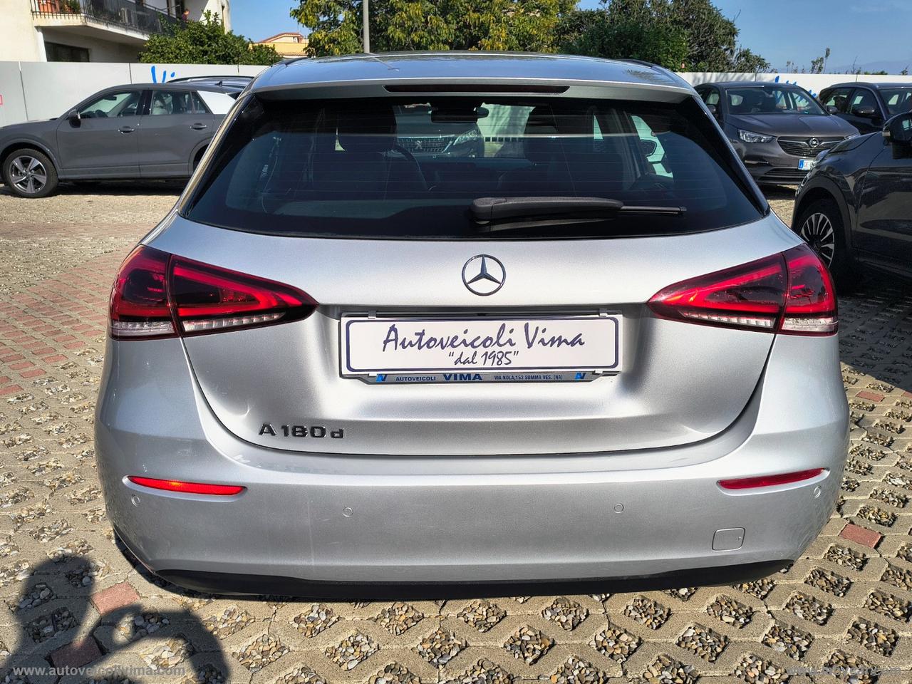 MERCEDES-BENZ A 180 d Automatic Business Extra