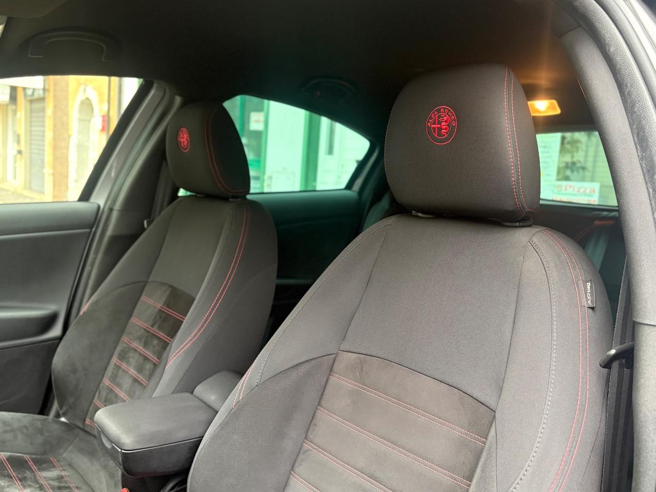 Giulietta SPRINT 1.4 Turbo Sport Carbon Edition
