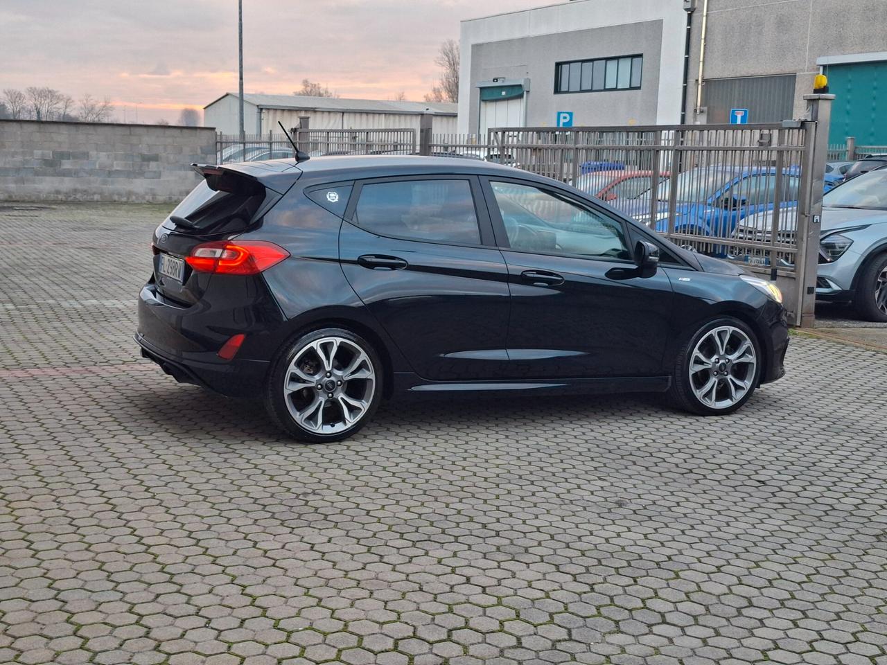 Ford Fiesta 1.5 TDCI ST-line *120CV*