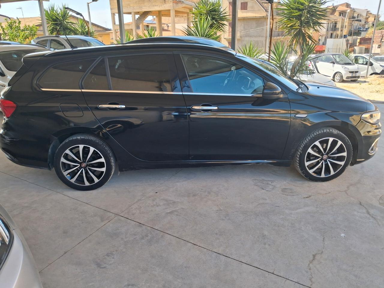 Fiat Tipo 1.6 Mjt S&S SW Lounge unico proprietario