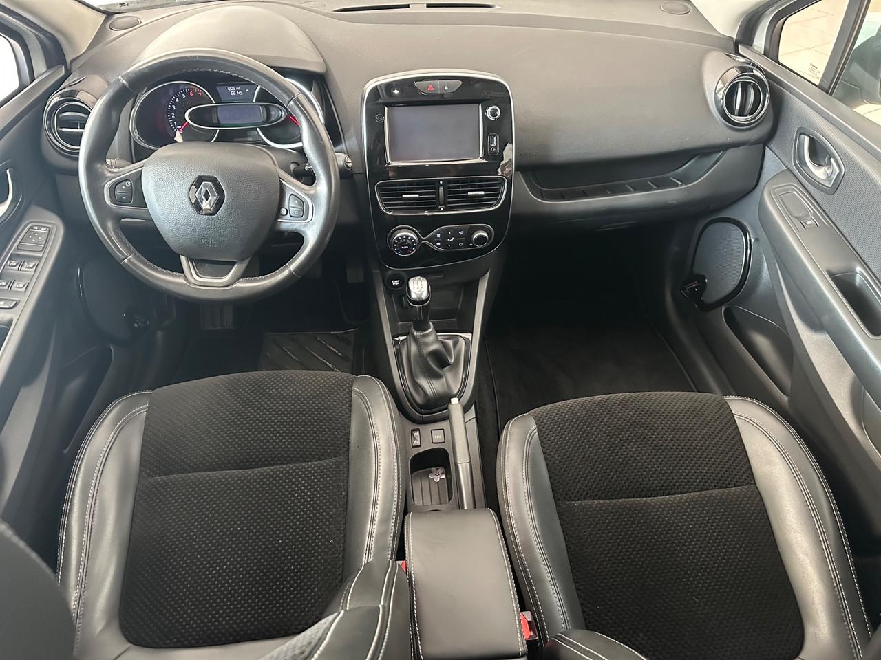 Renault Clio TCe 12V 90CV Start&Stop 5 porte Energy Intens