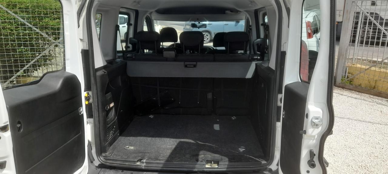 FIAT DOBLO 5 POSTI AUTOCARRO N1