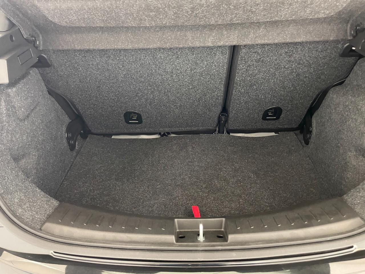 Lancia Ypsilon 1.0 FireFly 5 porte S&S Hybrid Oro