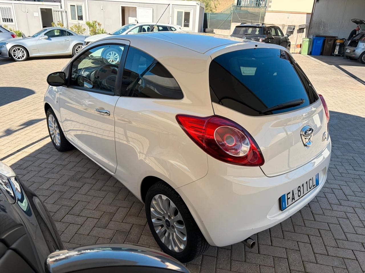 Ford Ka Ka+ 1.2 8V 69CV Titanium
