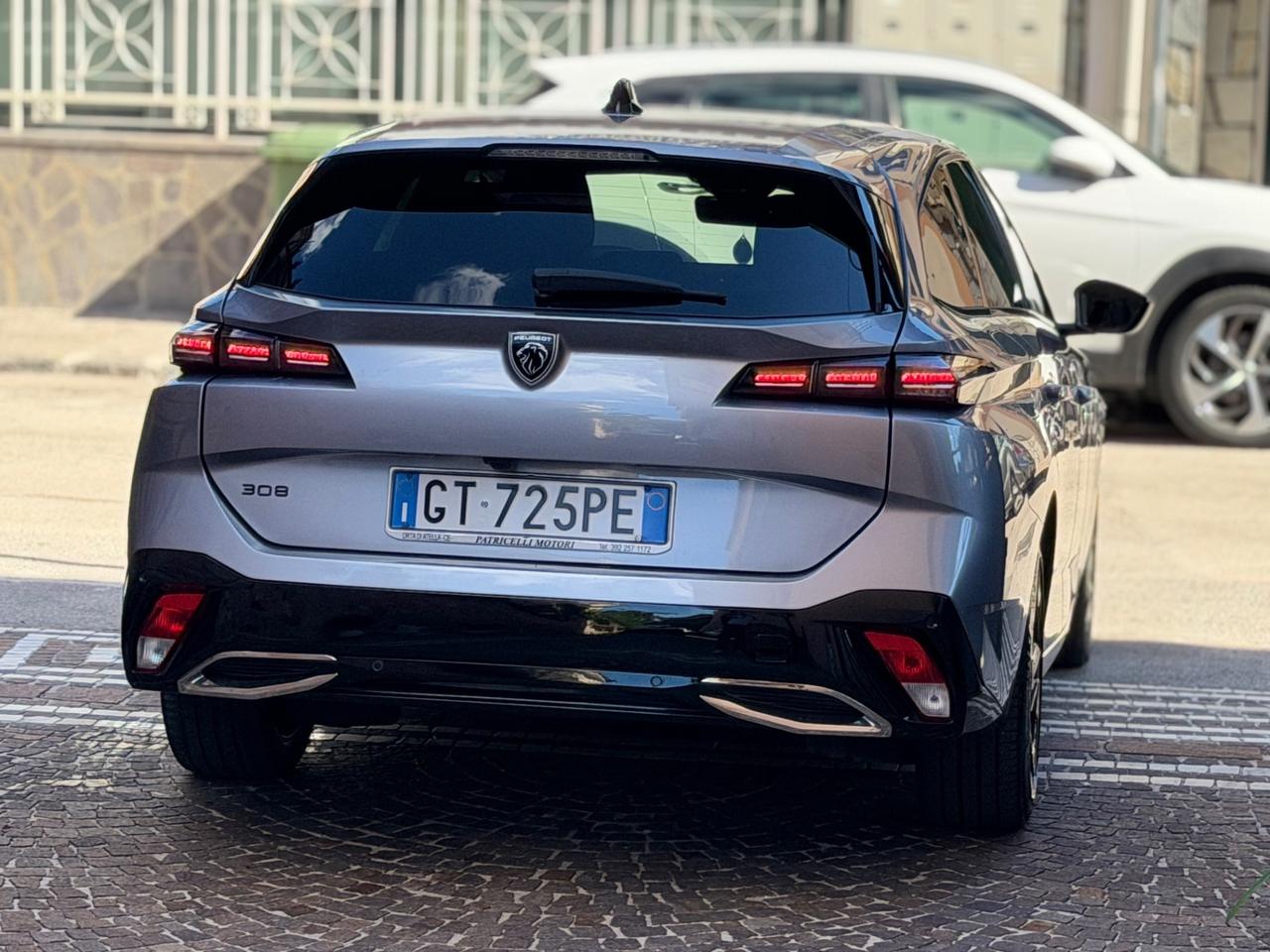 Peugeot 308 BlueHDi 130 S&S EAT8 SW Allure