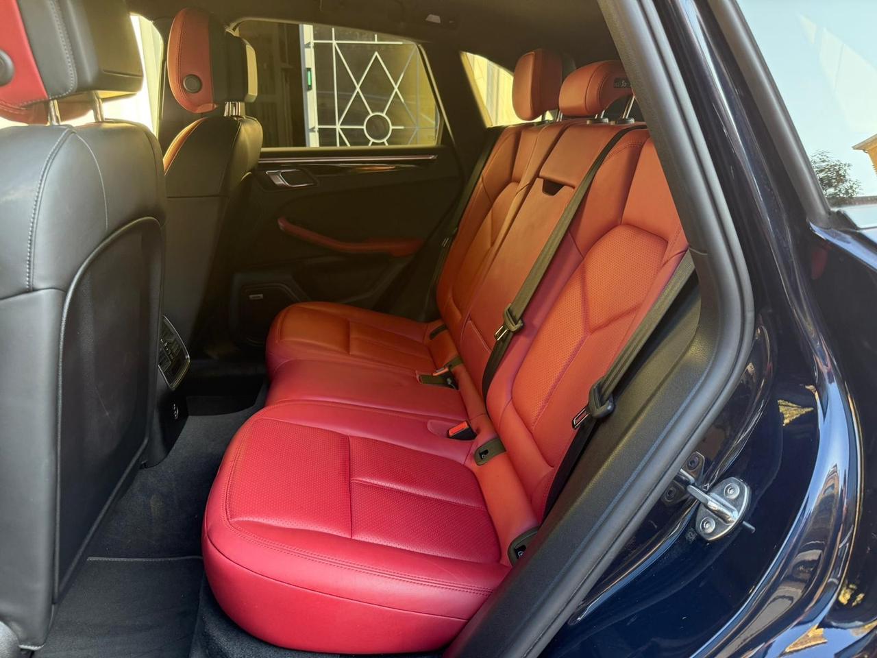 Porsche Macan 2.0 245cv pdk Panorama pacchetto GTS