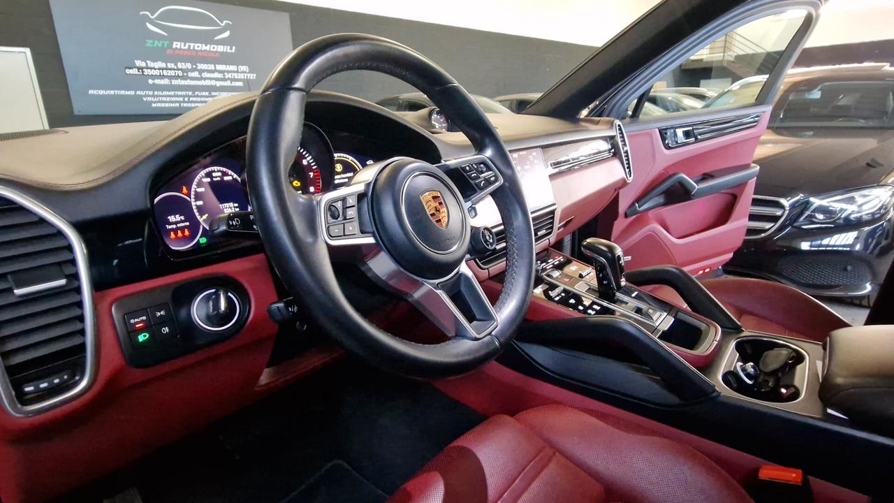 Porsche Cayenne 3.0 V6 E-Hybrid