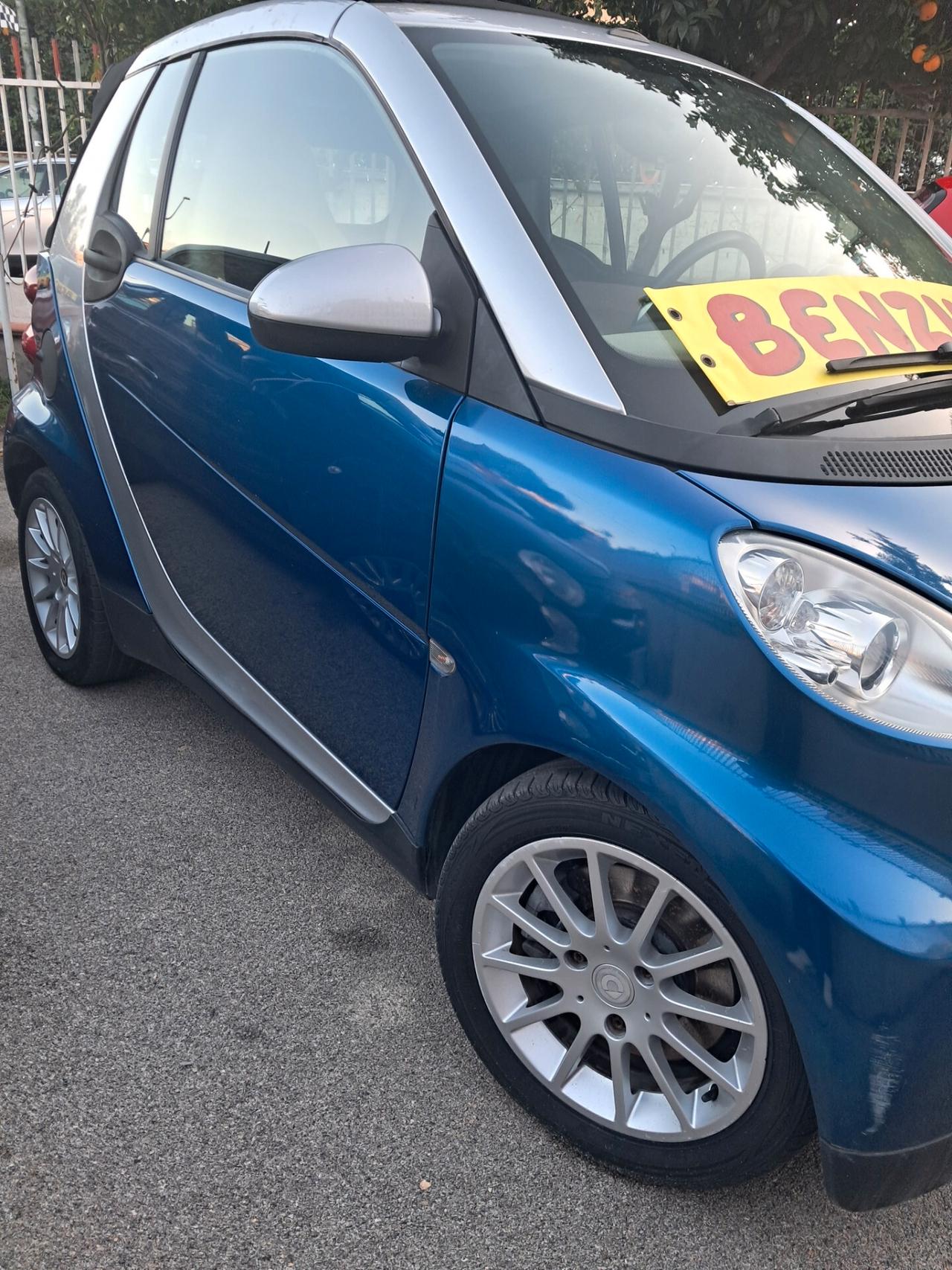 Smart ForTwo 1000 52 kW cabrio passion