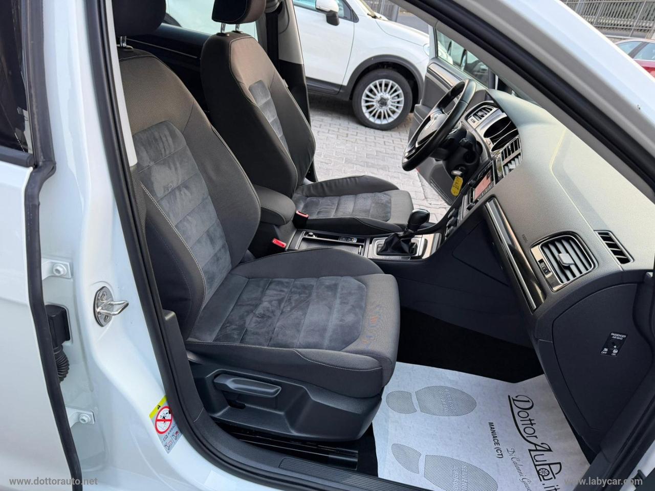 VOLKSWAGEN Golf 2.0 TDI DSG 5p. Highline BMT